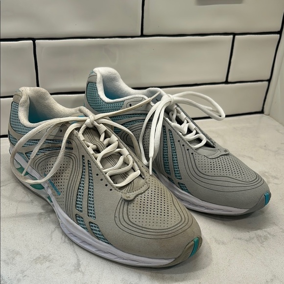 New Balance Wellness Toning Athletic Shoes Size 10 - Picture 4 of 14